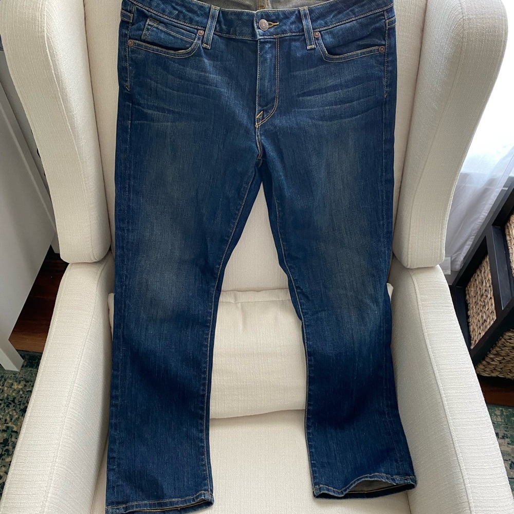 Vince medium wash cropped straight leg jeans